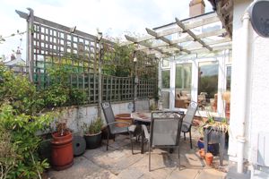 Photo 25- click for photo gallery